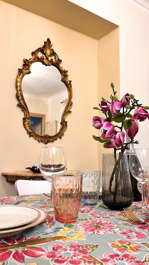 Al Bicerin Apartment, In Historical Center Of Турин Экстерьер фото