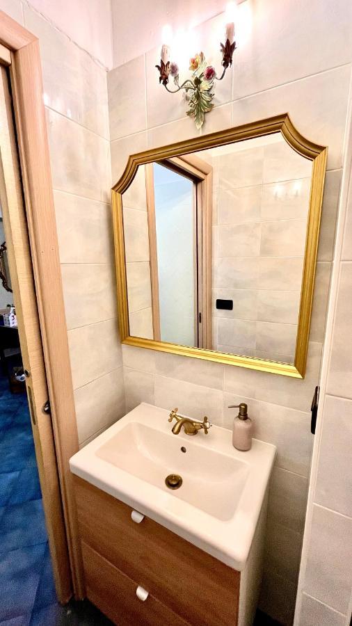 Al Bicerin Apartment, In Historical Center Of Турин Экстерьер фото